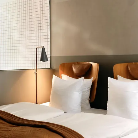 Boutique Sp34 Hotel 4*